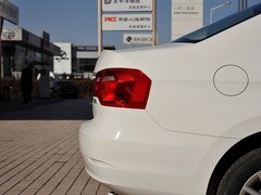 2013款 1.6L 手动 舒适型