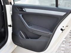 2013款 1.6L 手动 舒适型