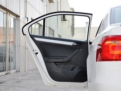 2013款 1.6L 手动 舒适型