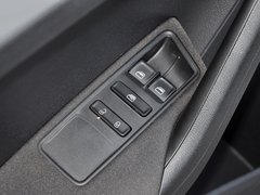 2013款 1.6L 手动 舒适型