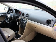 2013款 1.6L 手动 舒适型