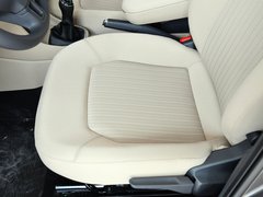 2013款 1.6L 手动 舒适型