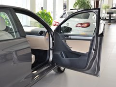 2013款 1.6L 手动 舒适型
