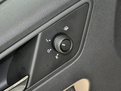 2013款 1.6L 手动 舒适型