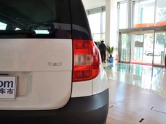 2013款 1.8T DCT 尊享版 5座