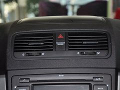 2013款 1.8T DCT 尊享版 5座