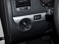 2013款 1.8T DCT 尊享版 5座