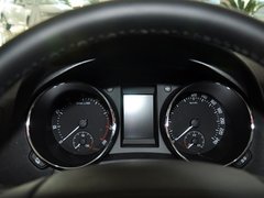 2013款 1.8T DCT 尊享版 5座