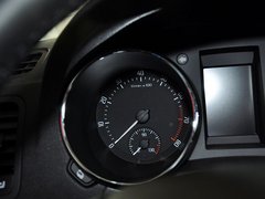 2013款 1.8T DCT 尊享版 5座