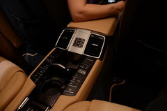 2013款 3.6L Platinum Edition