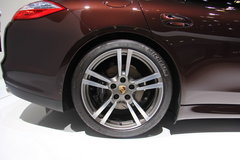2013款 3.6L Platinum Edition