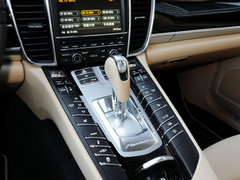 2013款 3.6L Platinum Edition