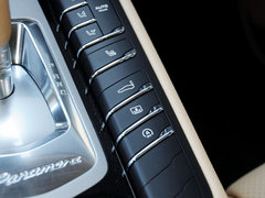 2013款 3.6L Platinum Edition
