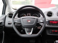 2013款 1.4TSI DCT 5门版FR