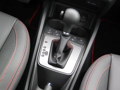 2013款 1.4TSI DCT 5门版FR