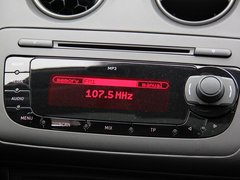 2013款 1.4TSI DCT 5门版FR