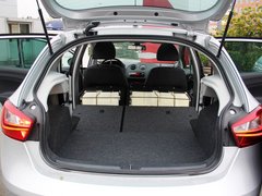 2013款 1.4TSI DCT 5门版FR