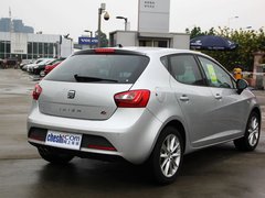 2013款 1.4TSI DCT 5门版FR