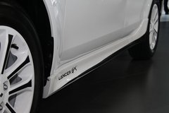 2013款 1.8 CVT 经典黑白版