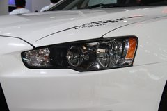 2013款 1.8 CVT 经典黑白版