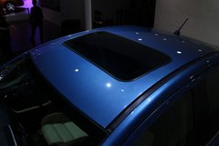 2013款 1.8 CVT 经典黑白版
