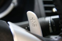 2013款 1.8 CVT 经典黑白版