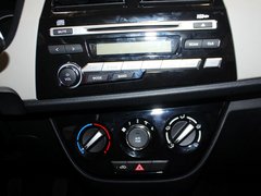 2013款 1.2L 手动 精英版