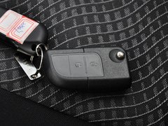 2013款 1.2L 手动 精英版