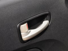 2013款 1.2L 手动 精英版