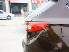 2013款 2.0T 手动 两驱创行版 5座