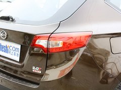 2013款 2.0T 手动 两驱创行版 5座