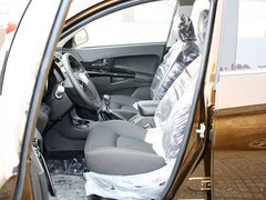 2013款 2.0T 手动 两驱创行版 5座