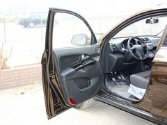 2013款 2.0T 手动 两驱创行版 5座