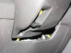 2013款 2.0T 手动 两驱创行版 5座