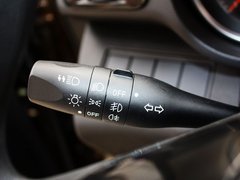 2013款 2.0T 手动 两驱创行版 5座