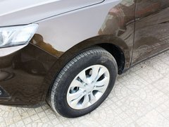 2013款 2.0T 手动 两驱创行版 5座