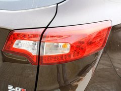 2013款 2.0T 手动 两驱创行版 5座