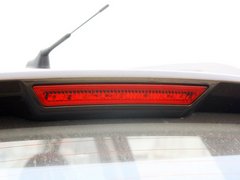 2013款 2.0T 手动 两驱创行版 5座