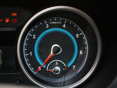 2013款 2.0T 手动 两驱创行版 5座