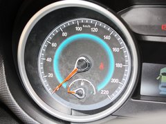 2013款 2.0T 手动 两驱创行版 5座