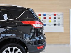 2013款 2.0T 自动 四驱尊贵型 5座