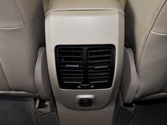 2013款 2.0T 自动 四驱尊贵型 5座