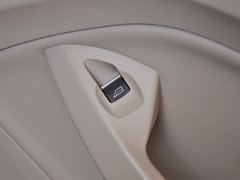 2013款 2.0T 自动 四驱尊贵型 5座
