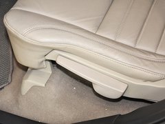 2013款 2.0T 自动 四驱尊贵型 5座