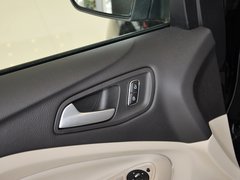 2013款 2.0T 自动 四驱尊贵型 5座