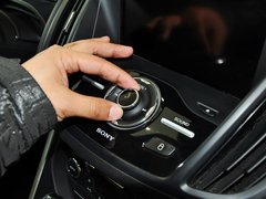 2013款 2.0T 自动 四驱尊贵型 5座