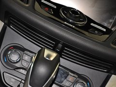 2013款 2.0T 自动 四驱尊贵型 5座