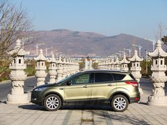2013款 2.0T 自动 四驱尊贵型 5座