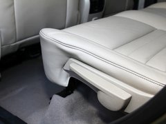 2013款 2.0T 自动 四驱尊贵型 5座