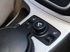 2013款 2.0T 自动 四驱尊贵型 5座